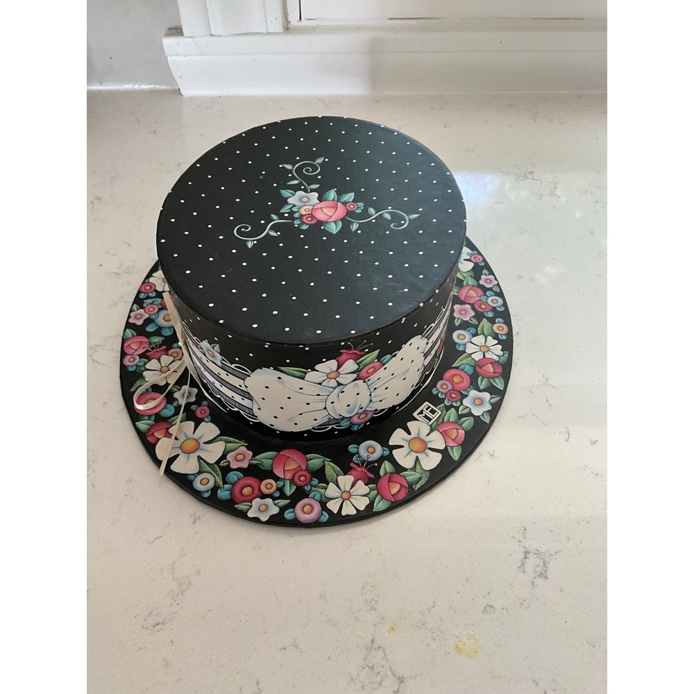 Mary Engelbreit Michel &‎ Co Vintage 1998 Floral Polka Dot Decorative Hat Box